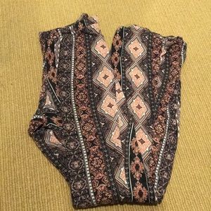 Tillys boho flowy pants